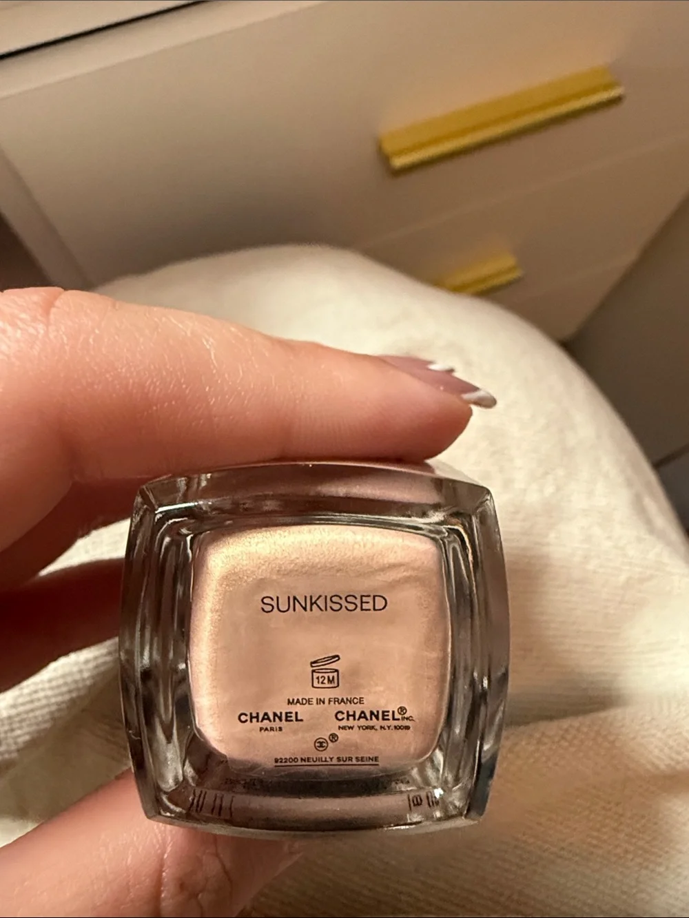 CHANEL liquid highlighter