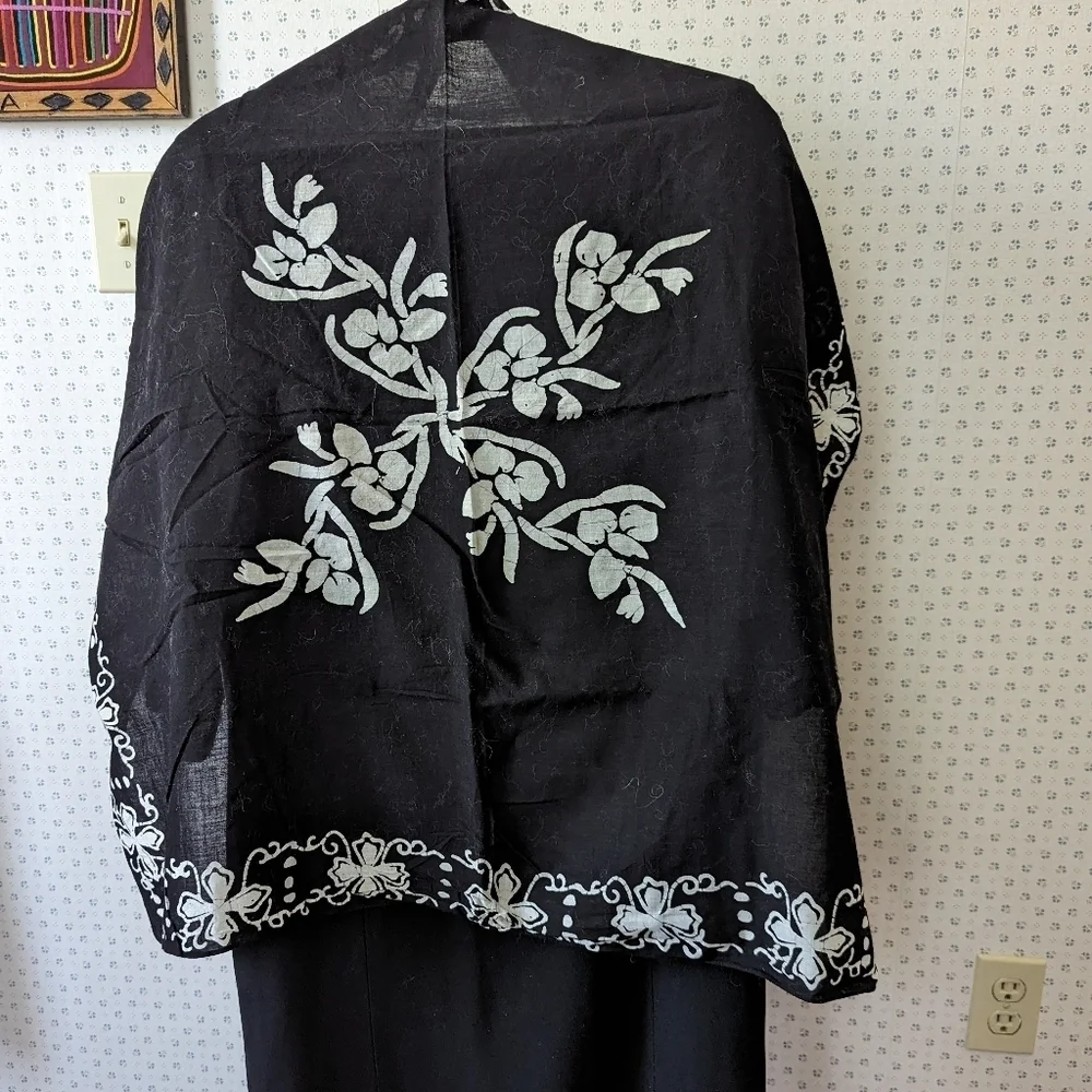 Batik scarf 25