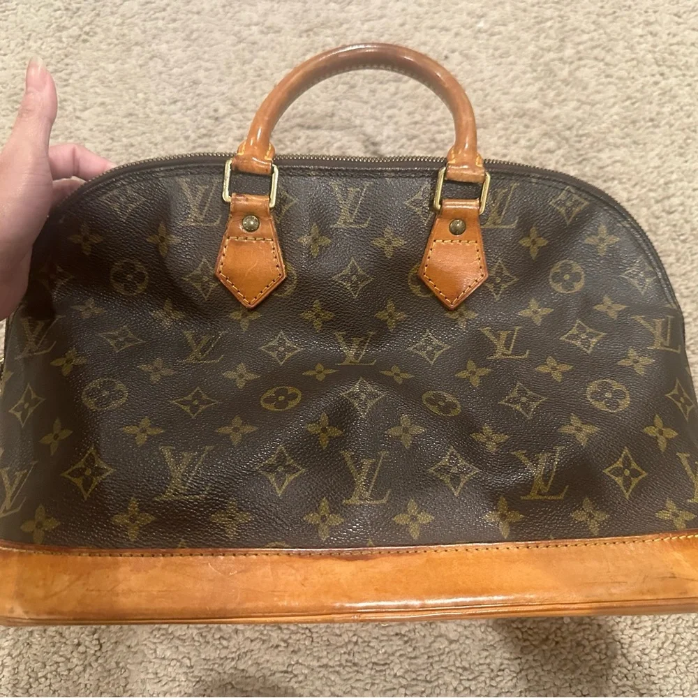 Louis Vuitton stylish louis
