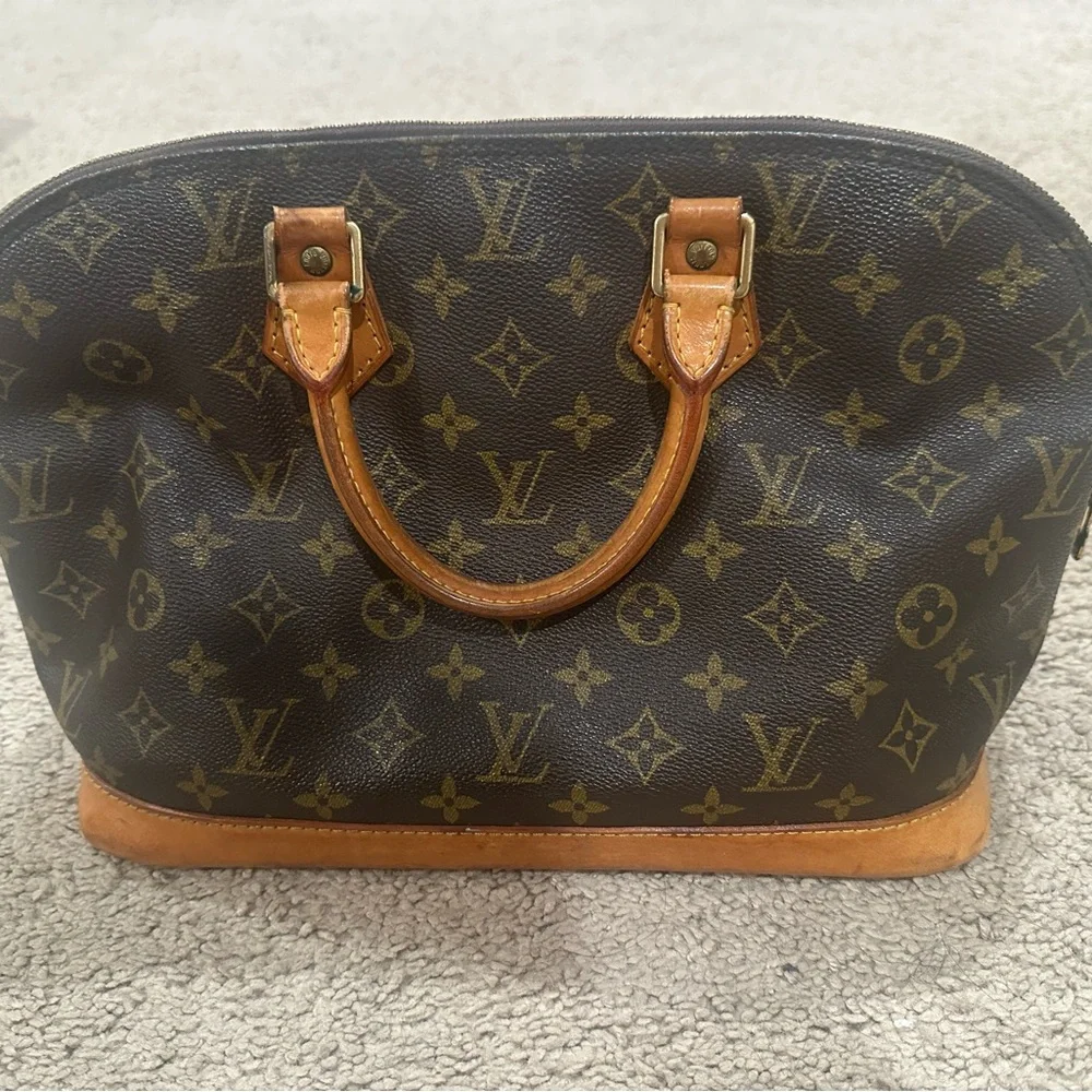 Louis Vuitton stylish louis