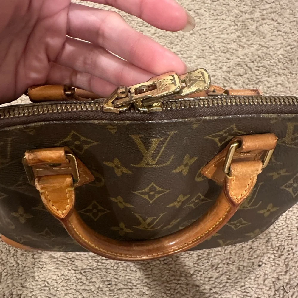 Louis Vuitton stylish louis