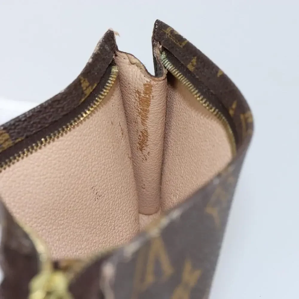 Louis Vuitton height width