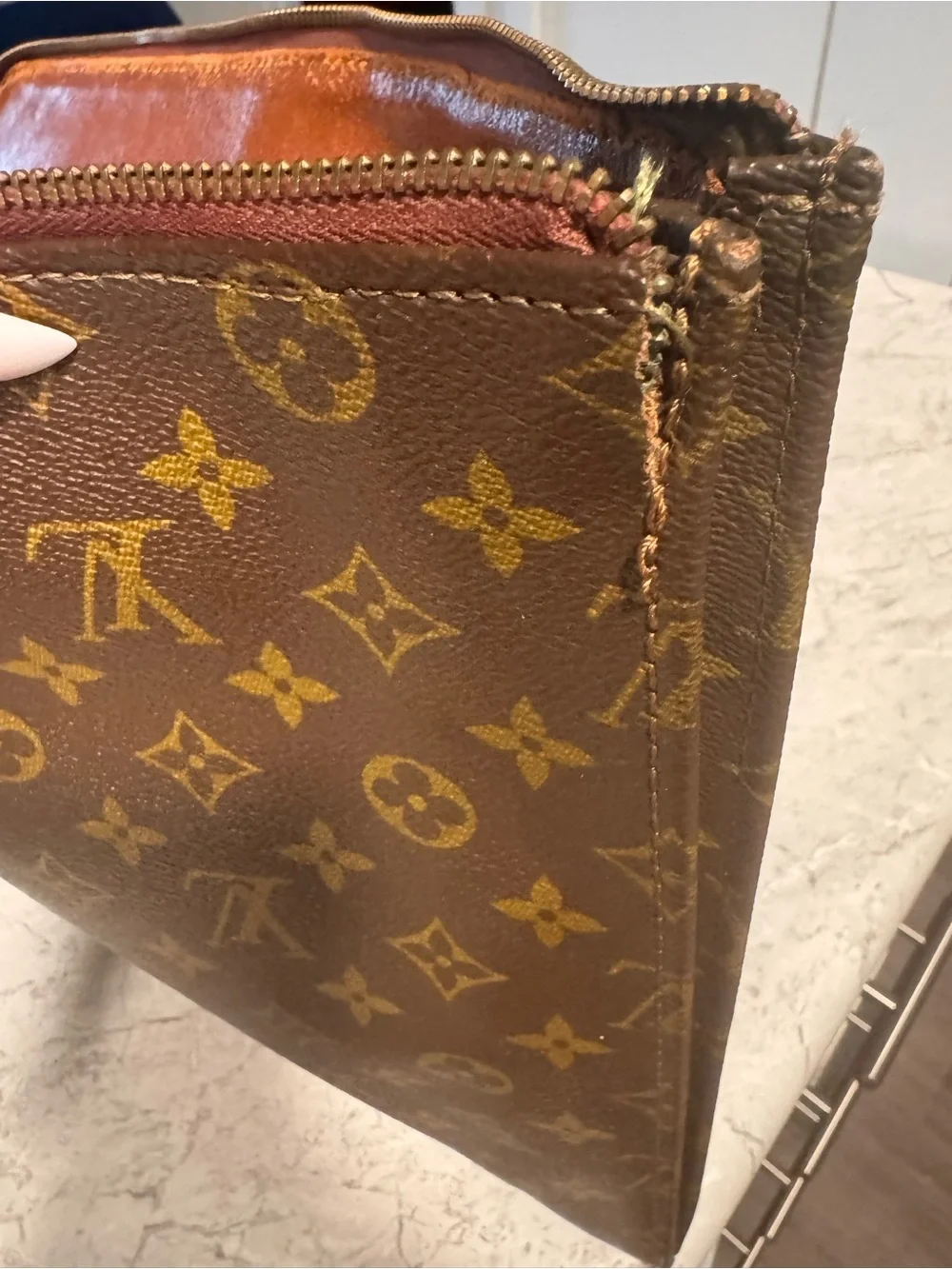 Louis Vuitton iconic louis