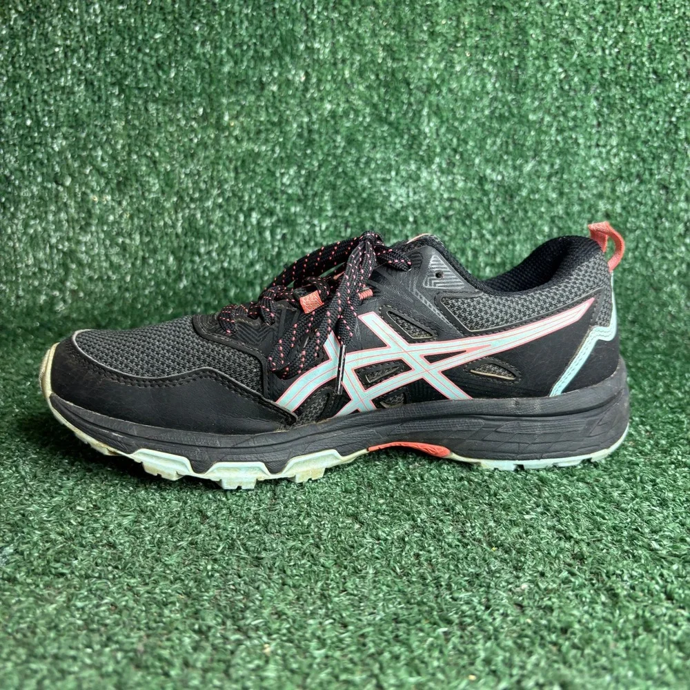 Asics item you