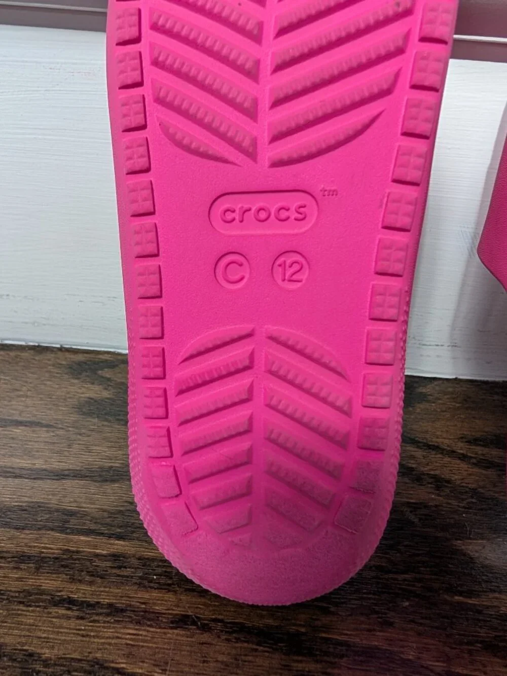 CROCS effortless style