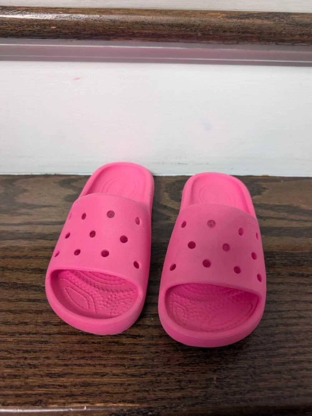 CROCS effortless style