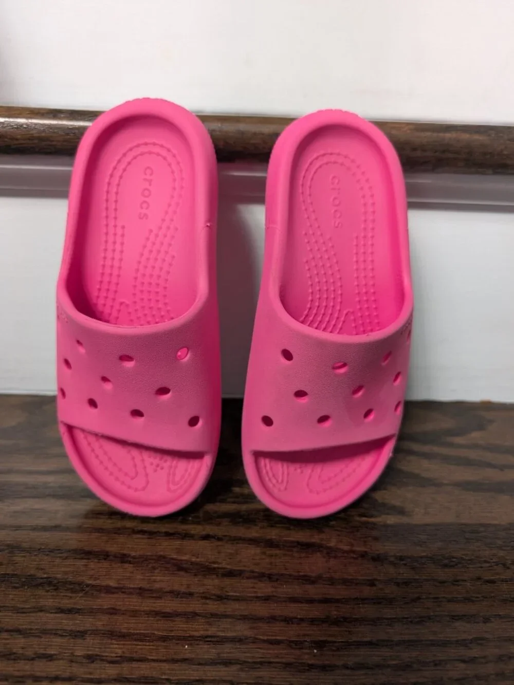 CROCS effortless style
