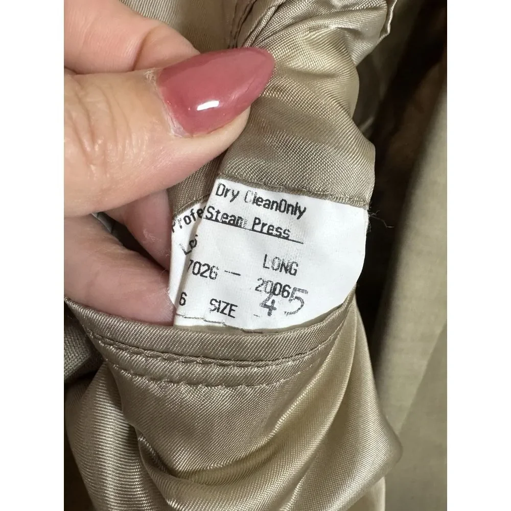 Brooks Brothers size 45