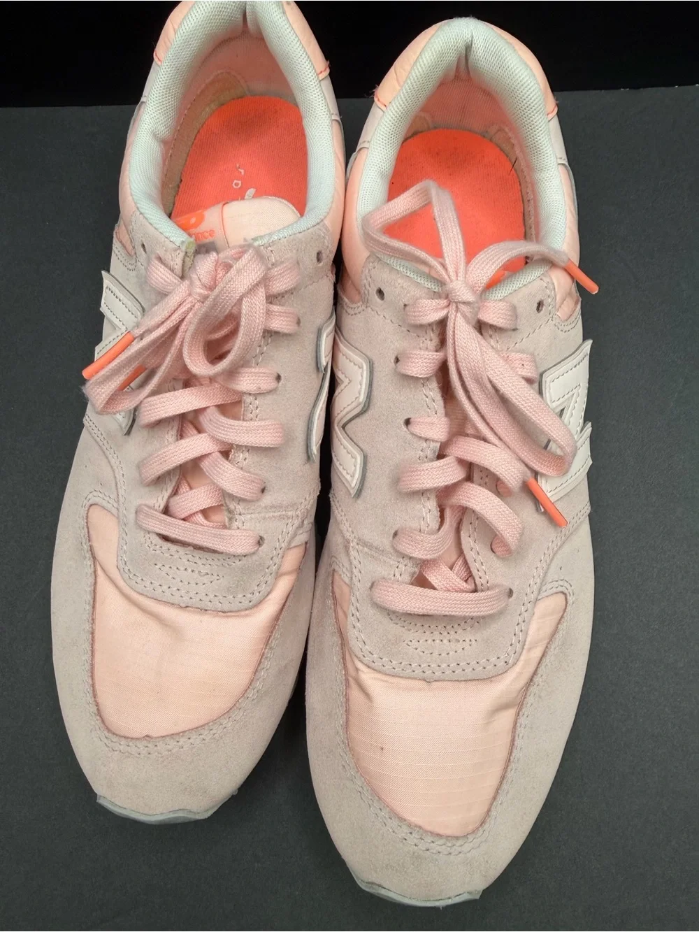 New Balance lightweight casual