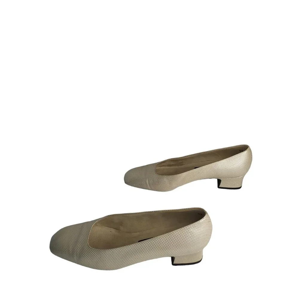 Stuart Weitzman stuart ask