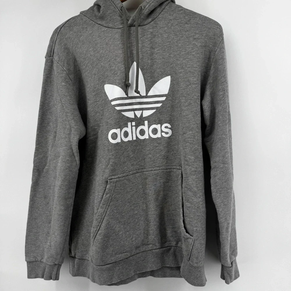 adidas originals trefoil