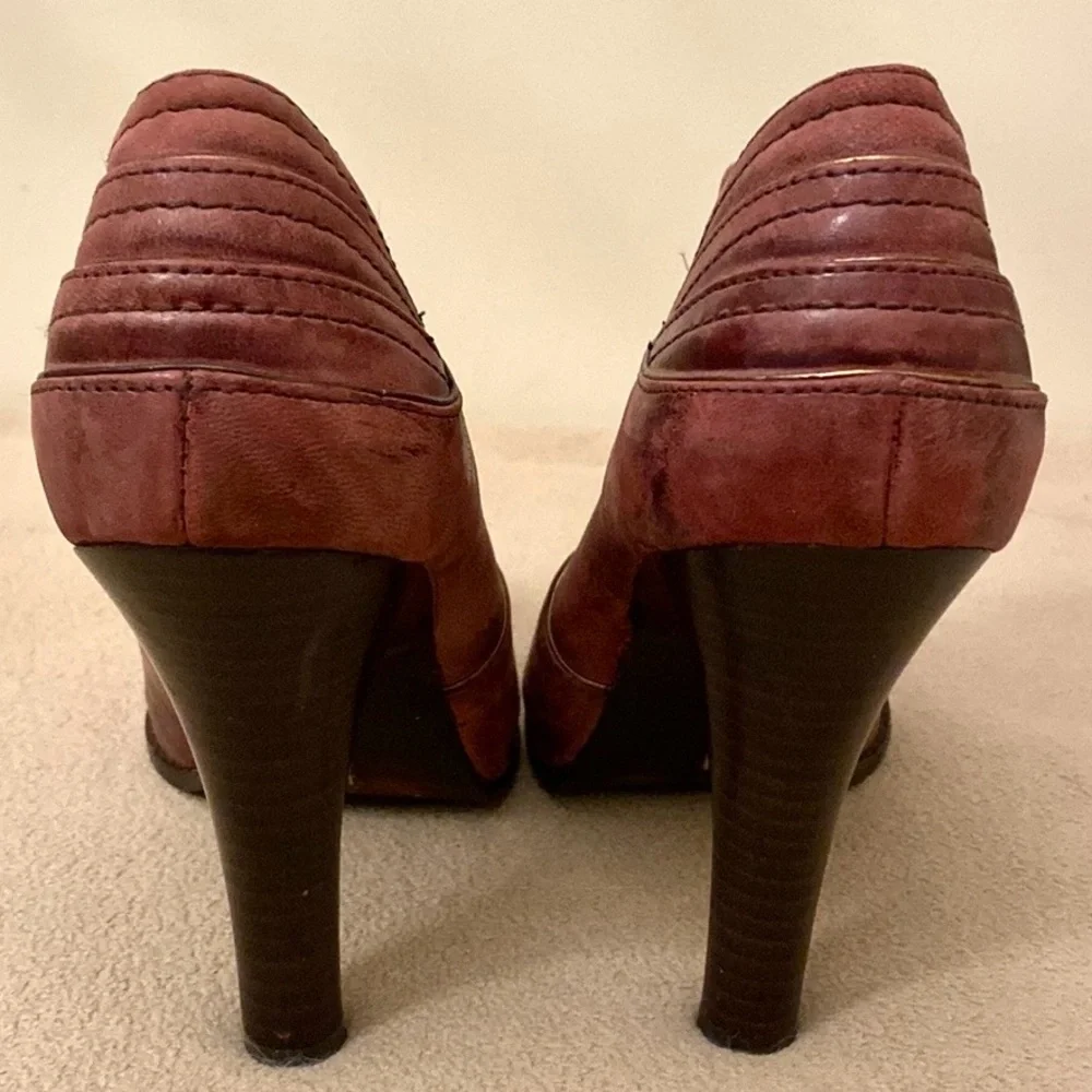 Frye valerie piping