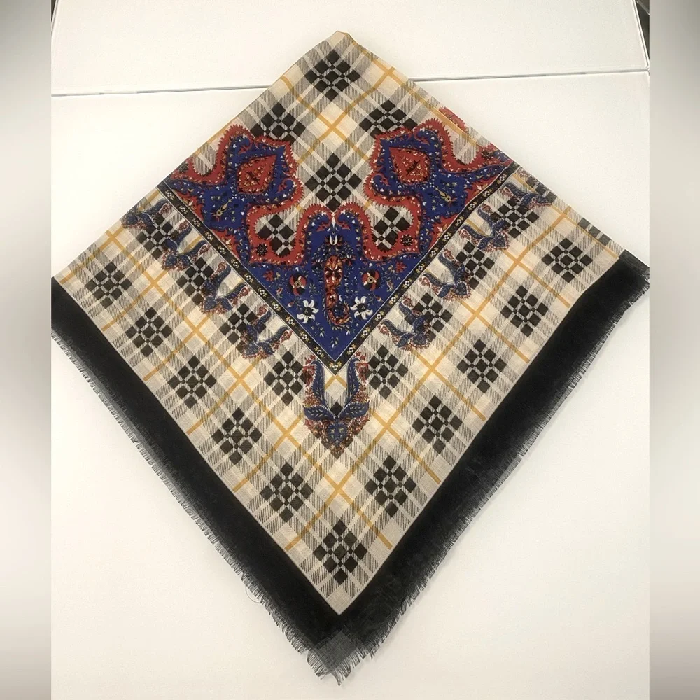 NWT Vintage Large Italian Scarf/Wrap