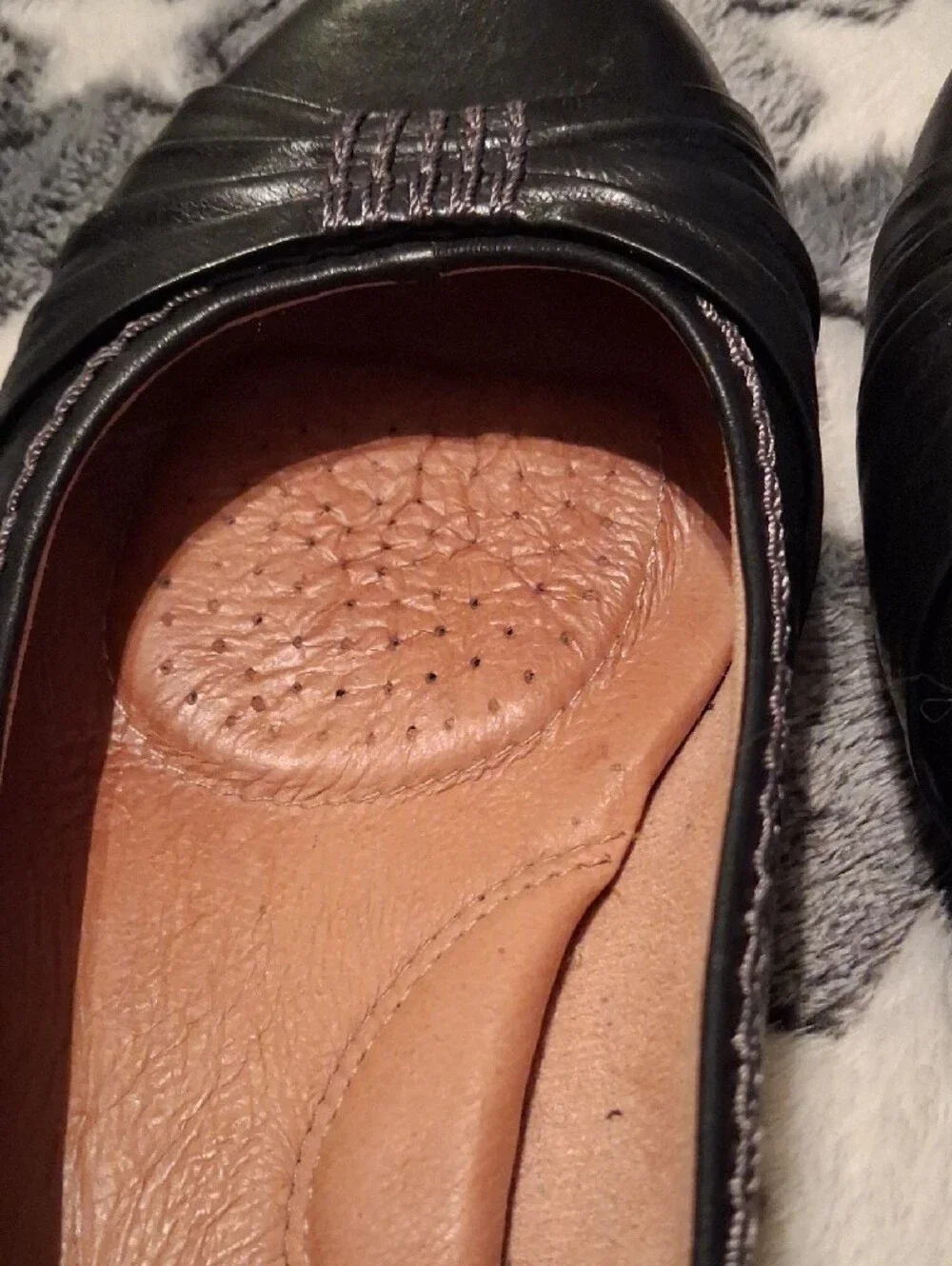 Clarks pre owned