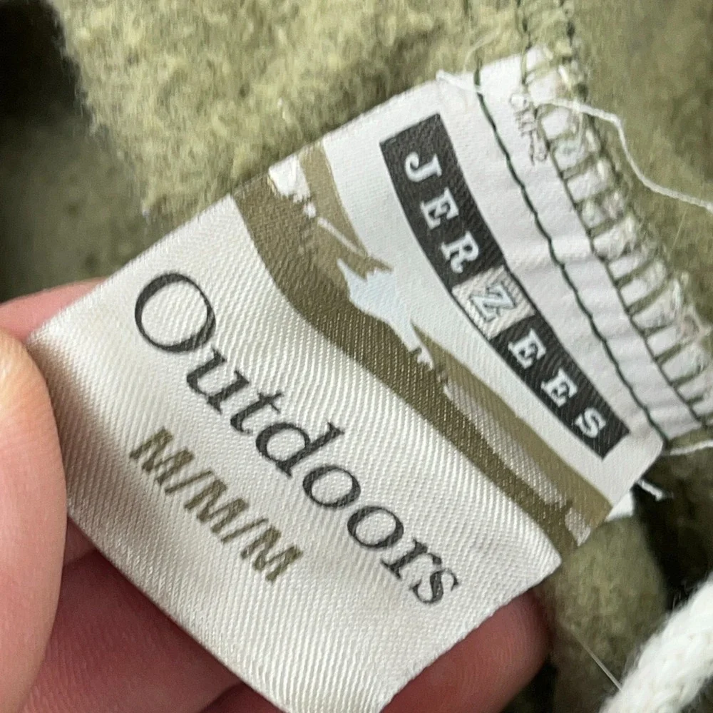 Jerzees includes item