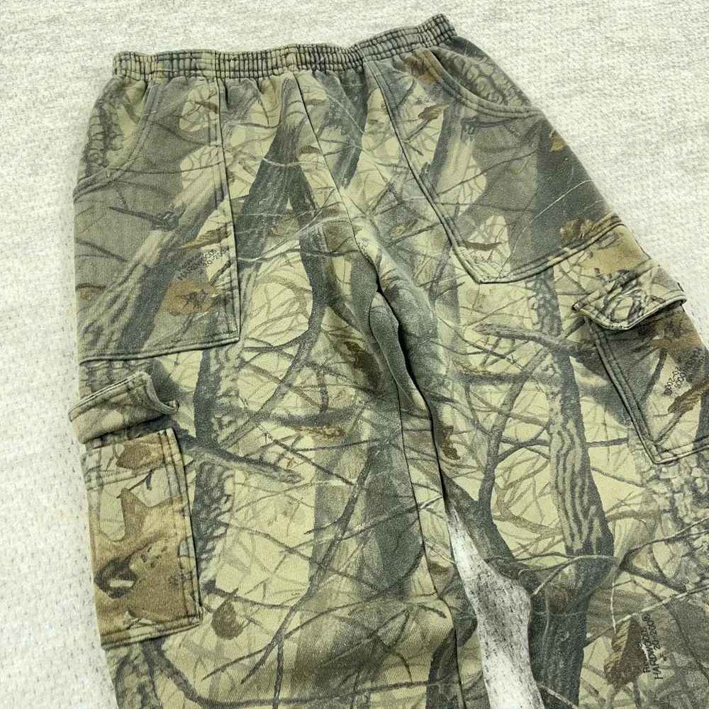 Jerzees includes item