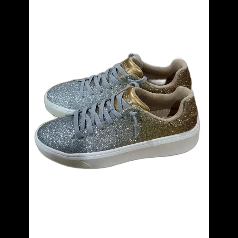 Skechers clean soles