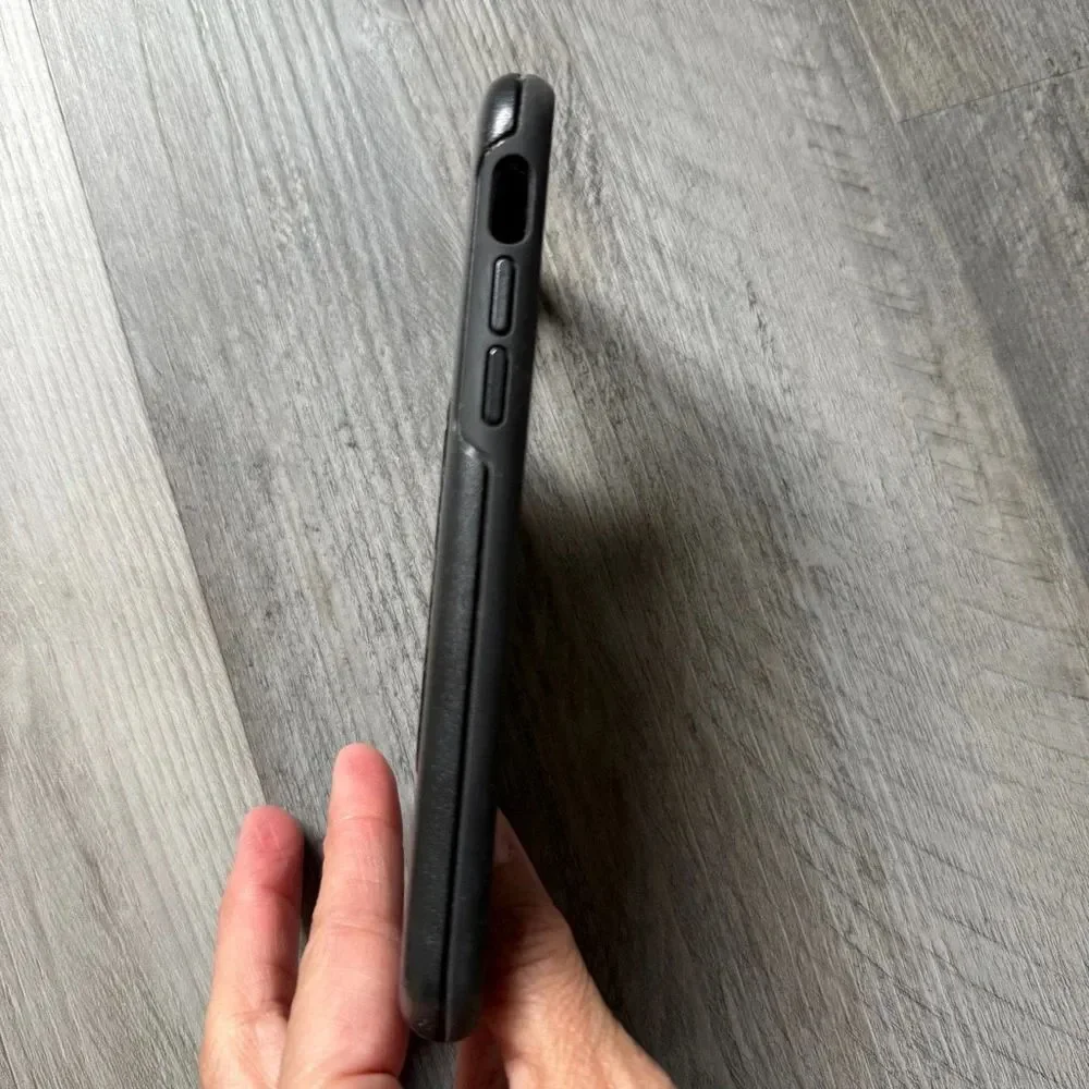 OtterBox iphone phone