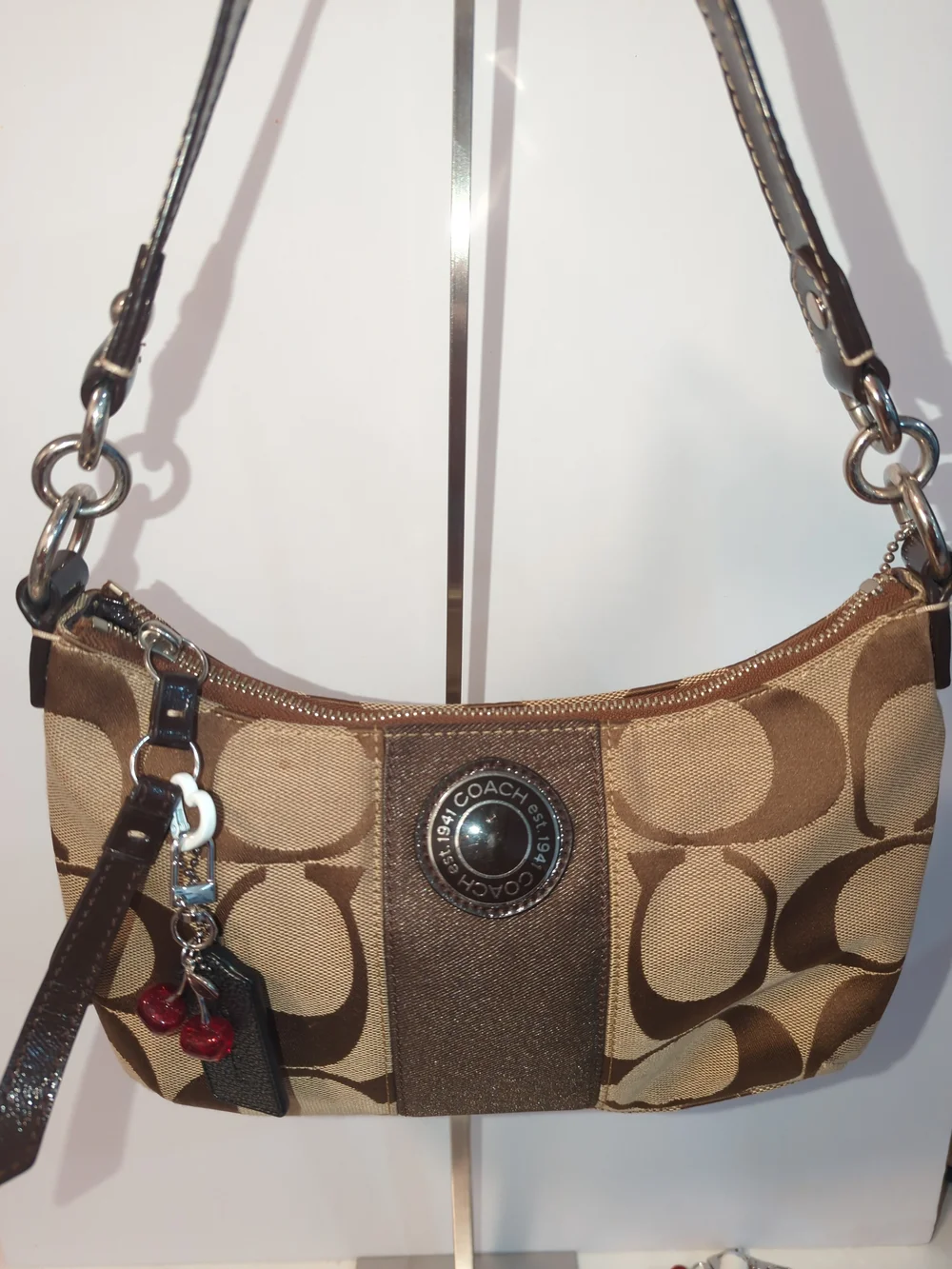Coach stylish black