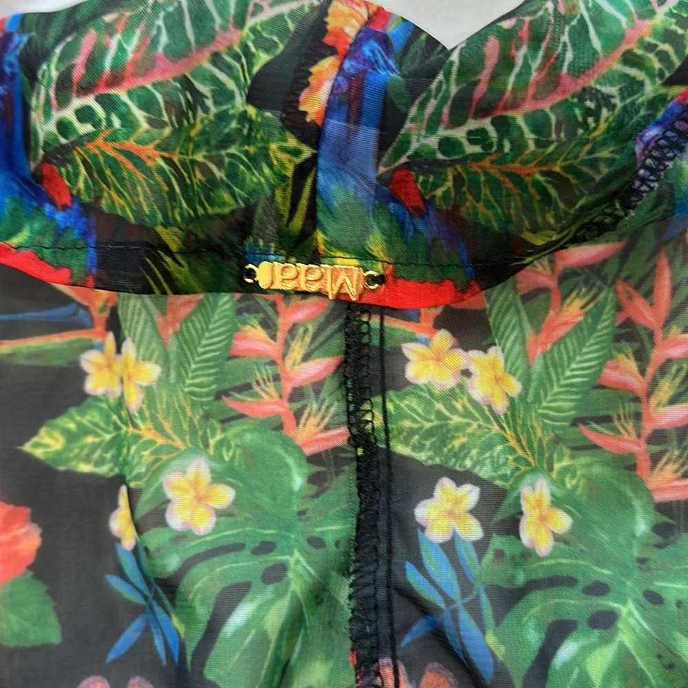 Maar vibrant swim