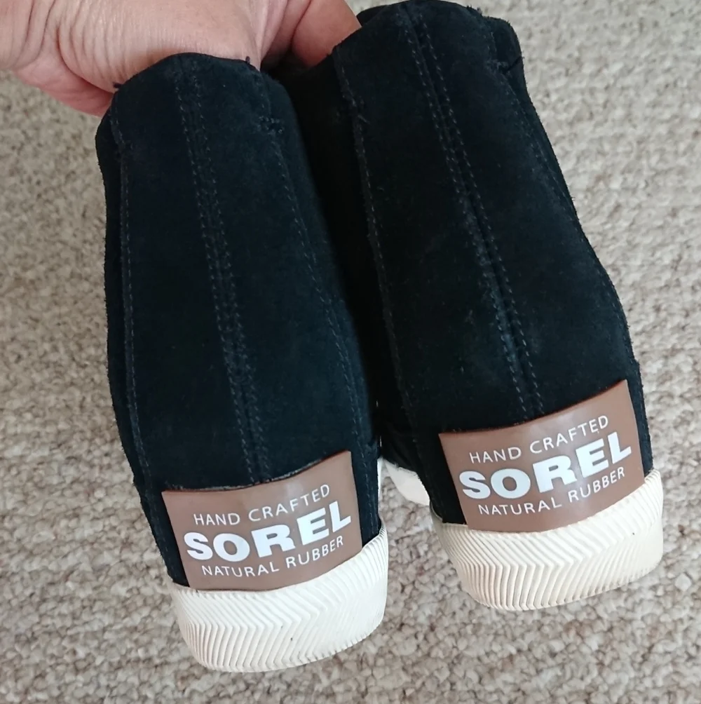 Sorel black suede