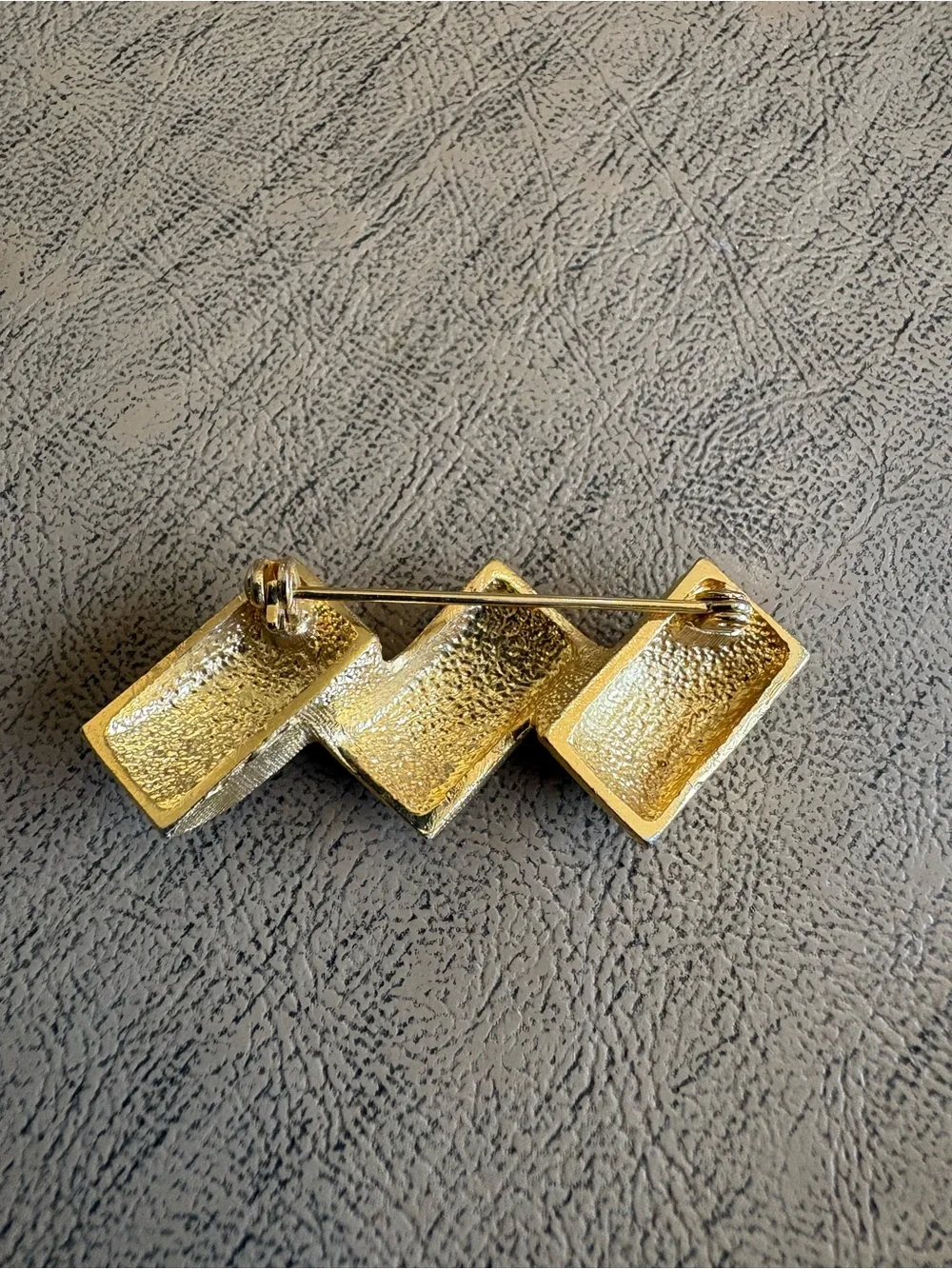 N/A vintage gold