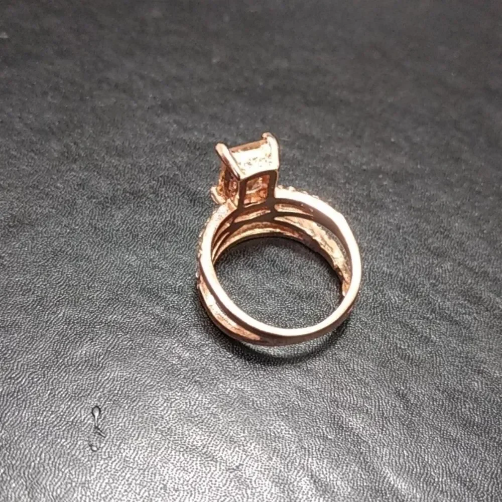 Unbranded gorgeous ring