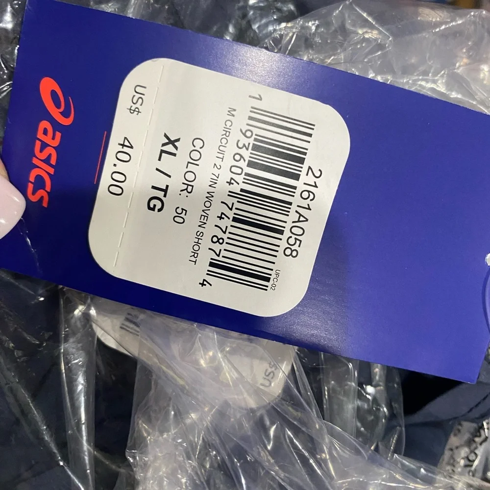 Asics these polyester