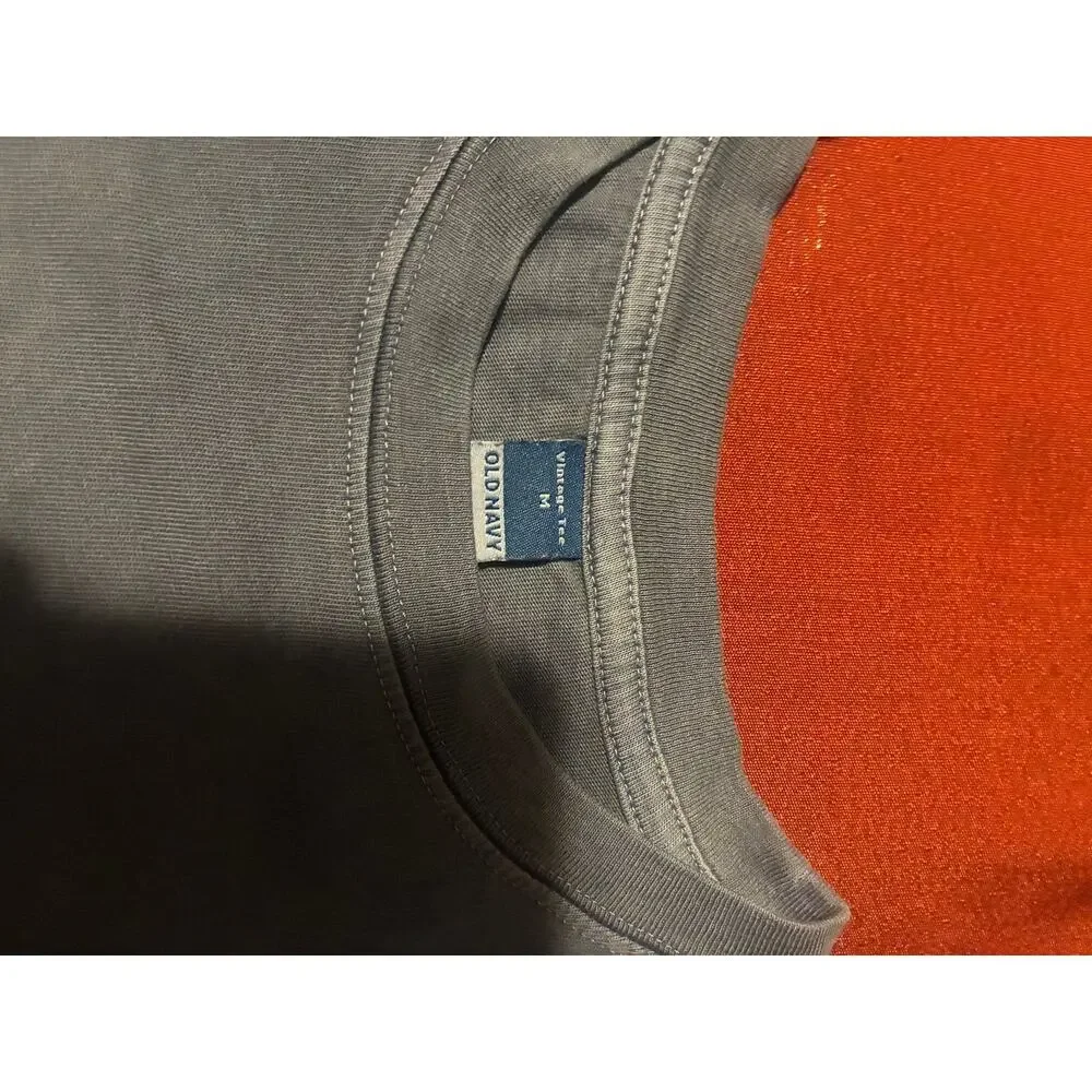 Old Navy Shirt Mens M Vintage Tee Classic Washed Blue Short Sleeve Crew Neck