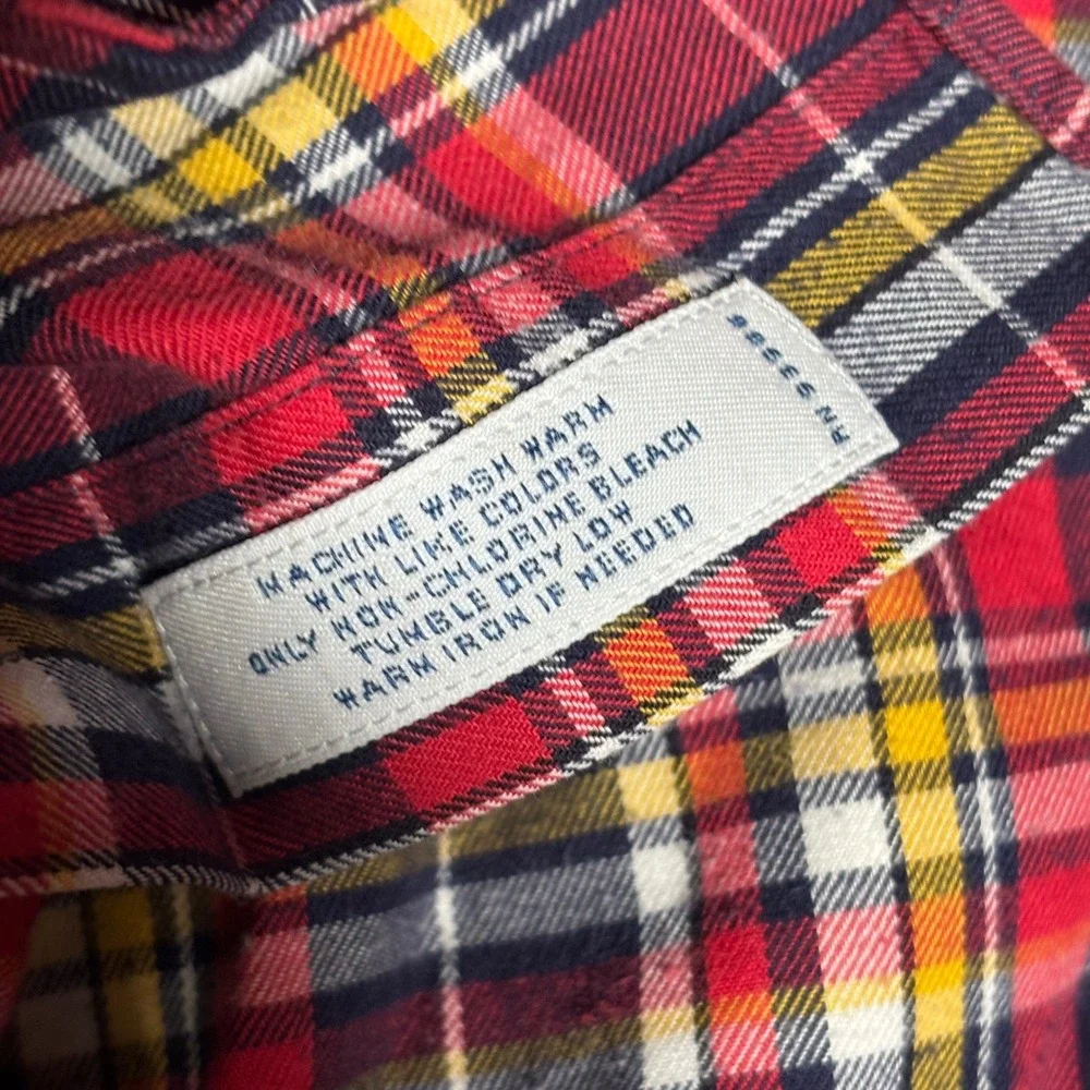 Brooks Brothers shirt view cotton