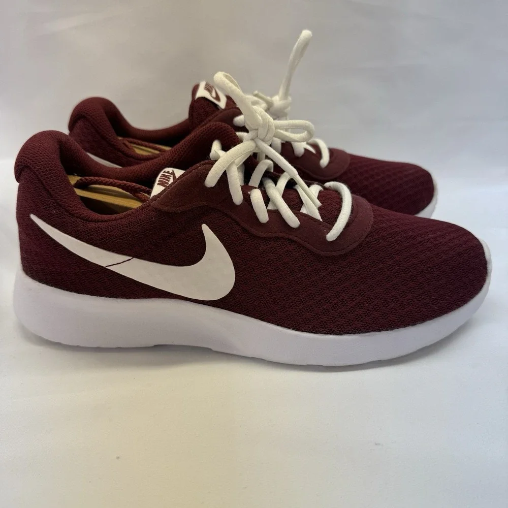 Nike tanjun team