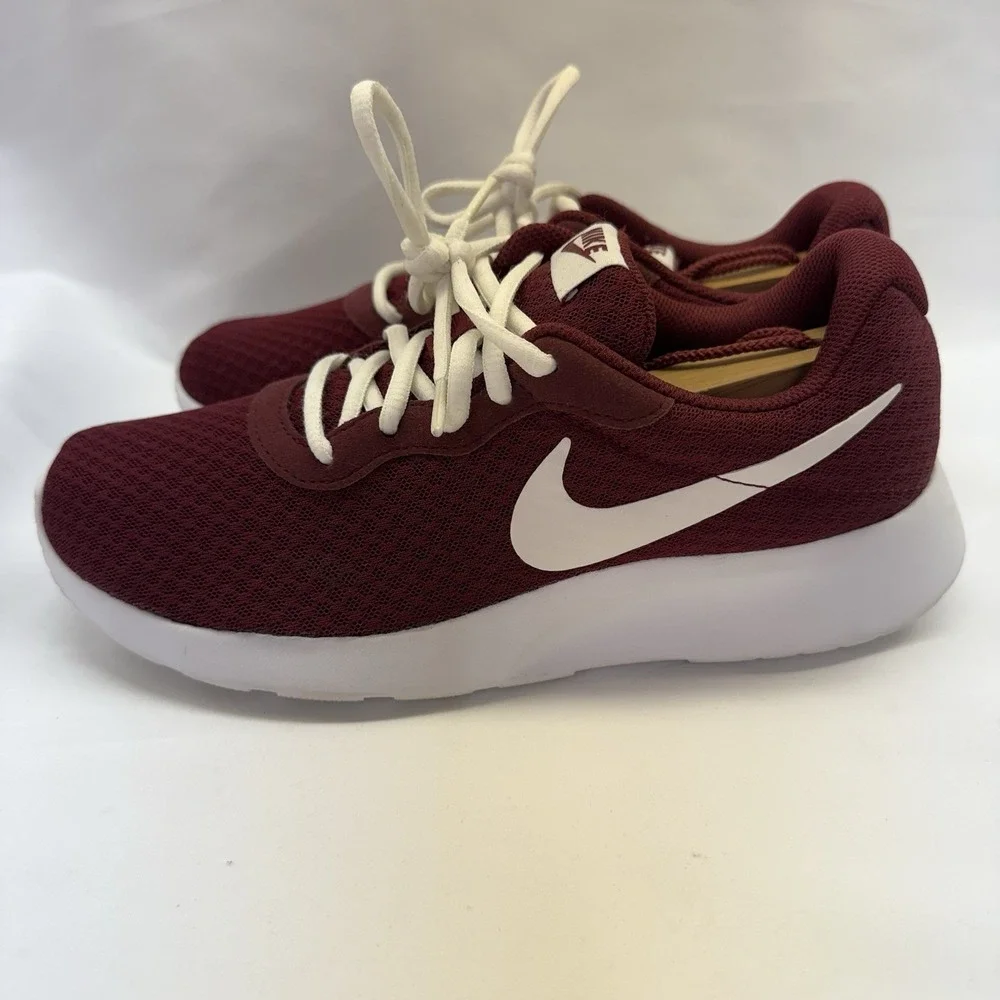 Nike tanjun team