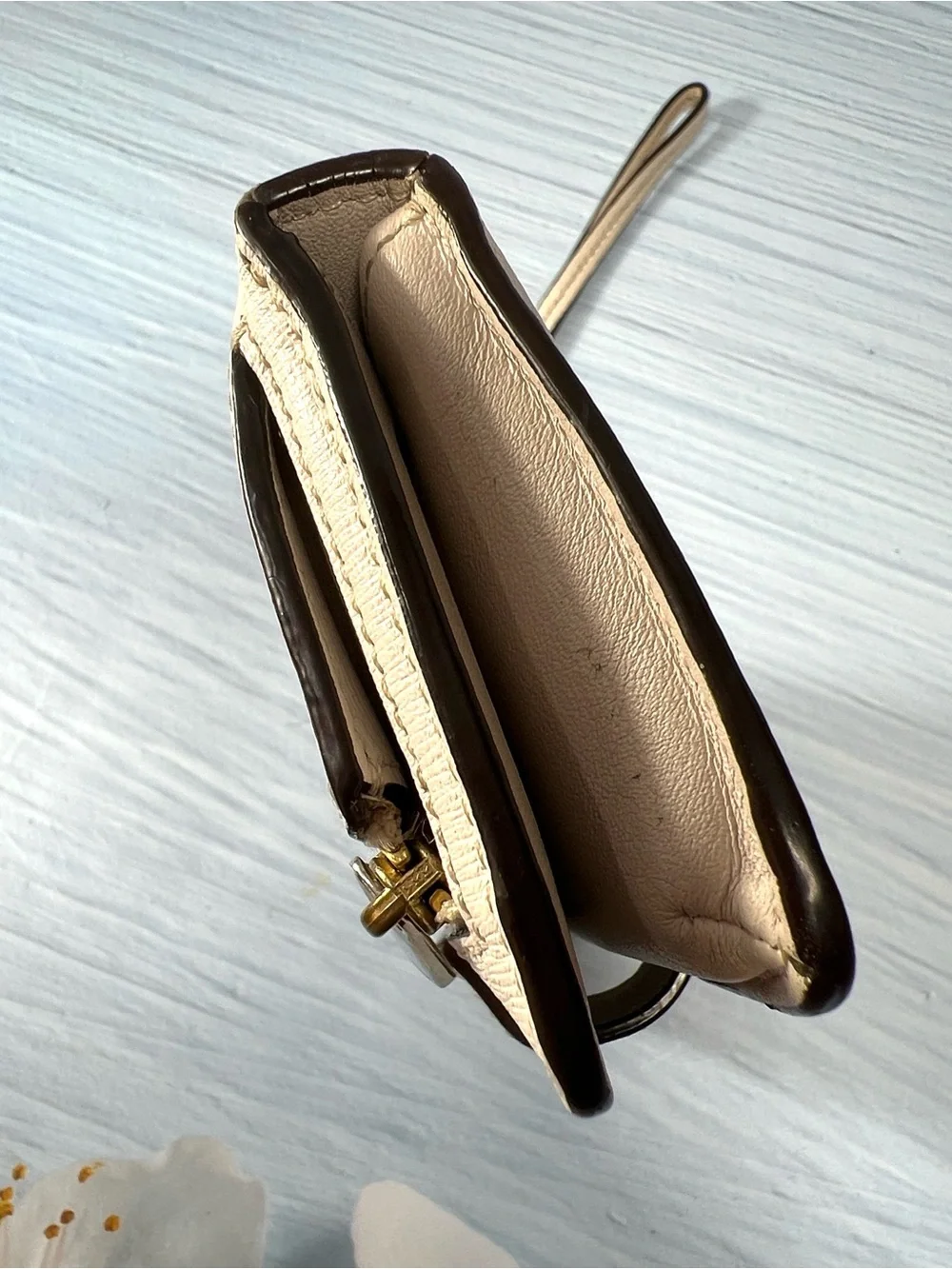 Coach #999 wristlet