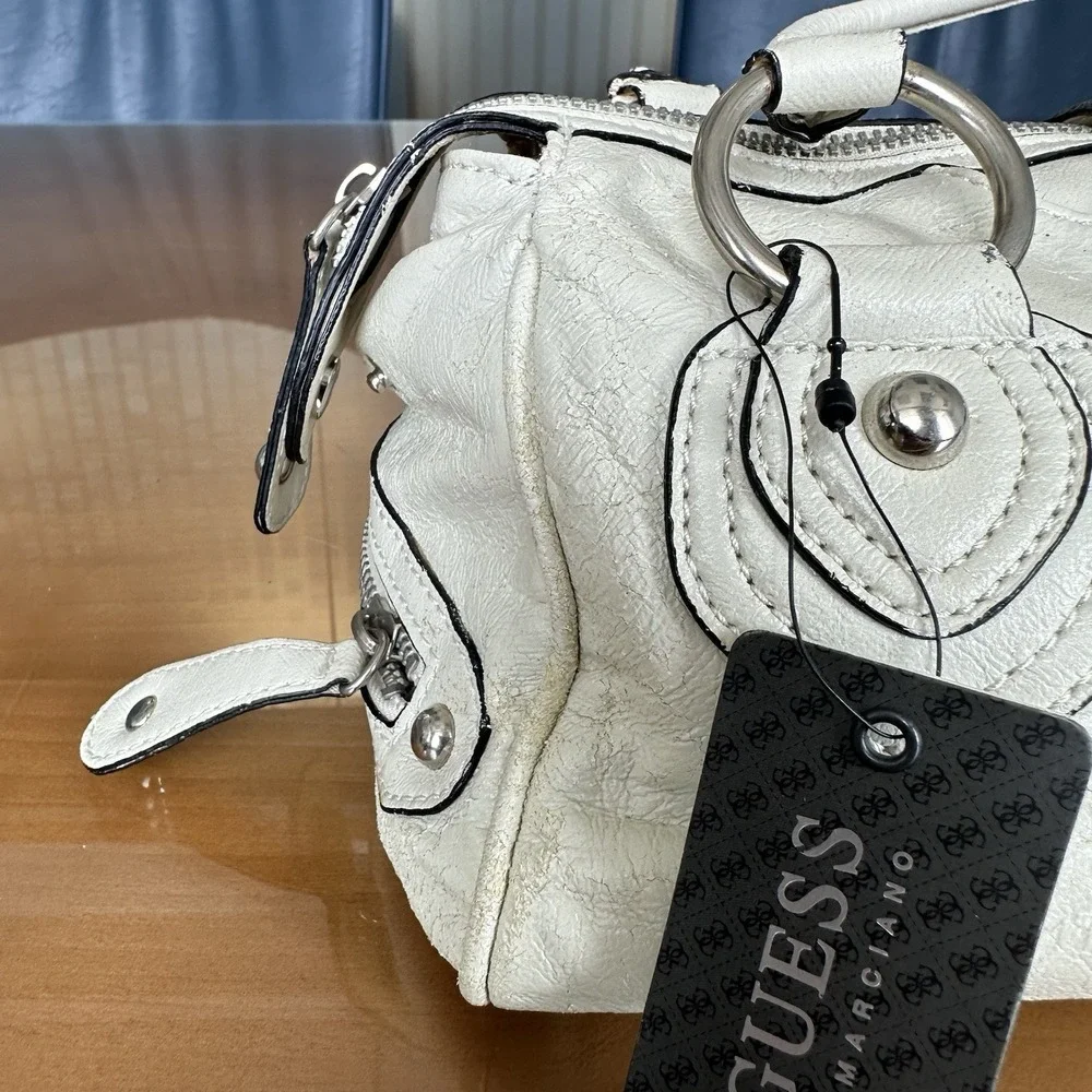 Guess chic satchel