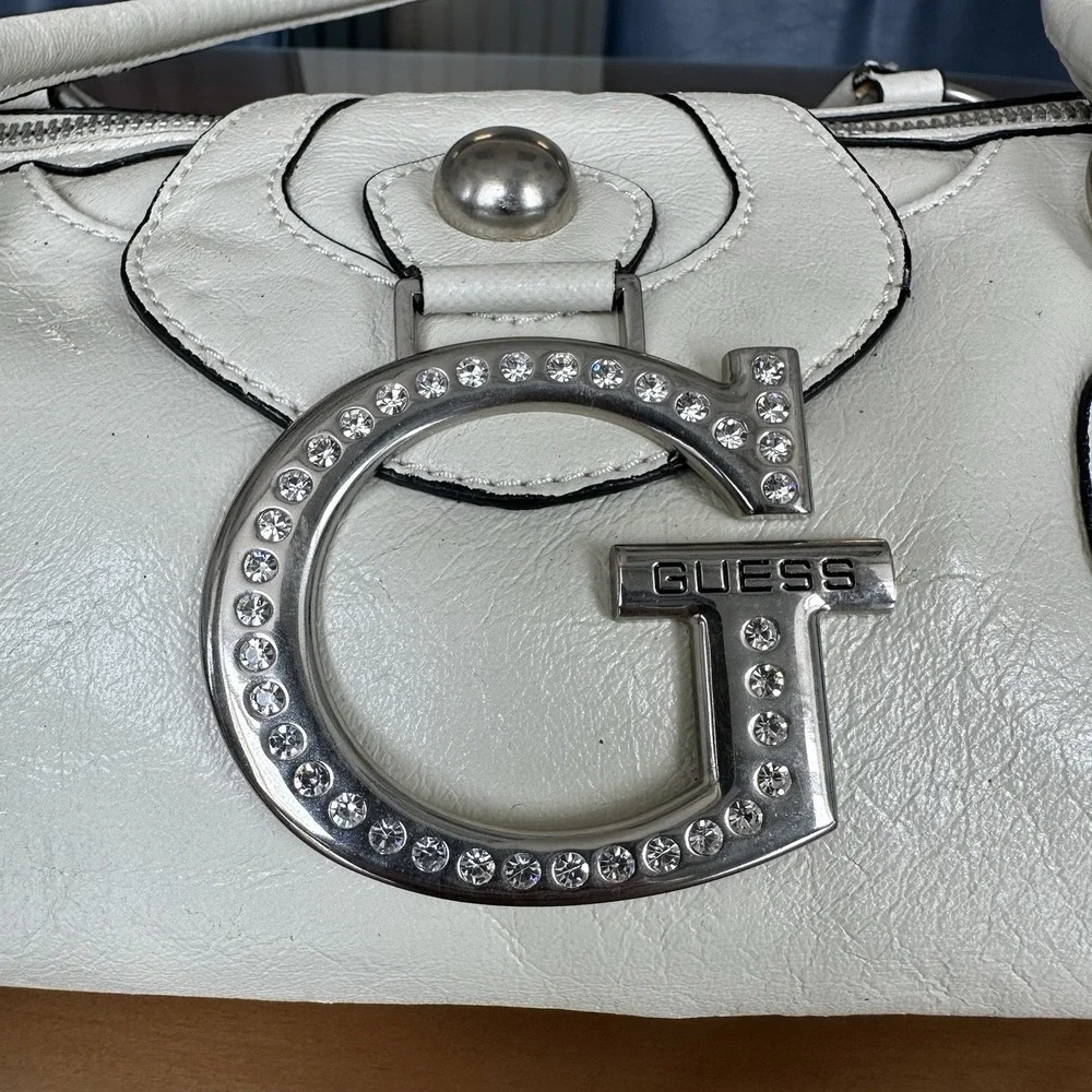 Guess chic satchel