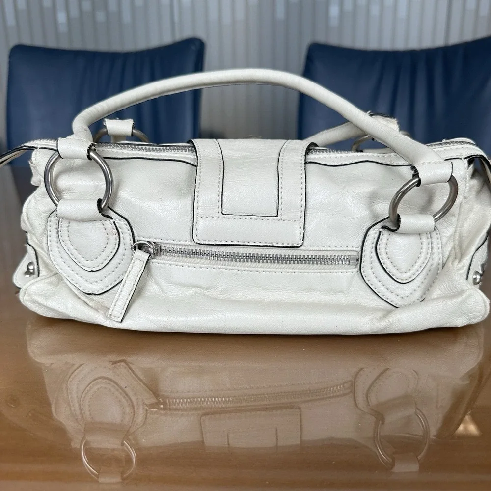 Guess chic satchel
