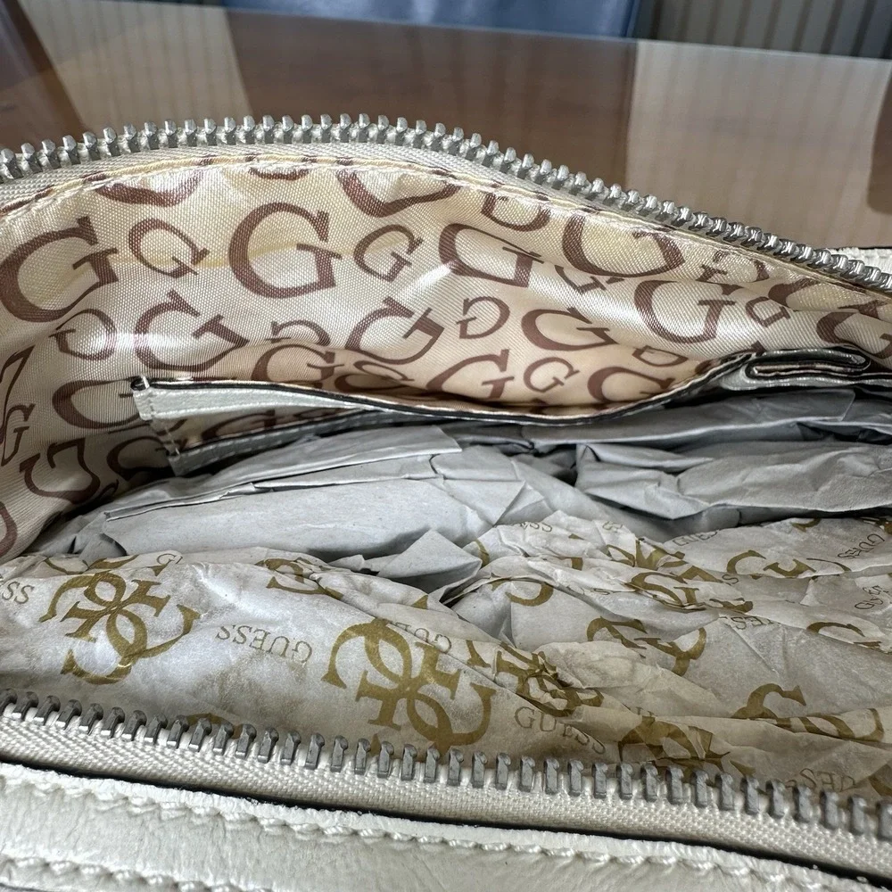 Guess chic satchel
