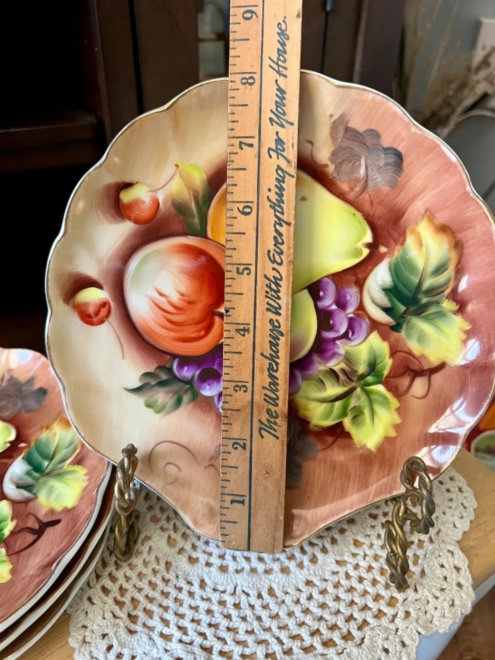 Lefton each plate