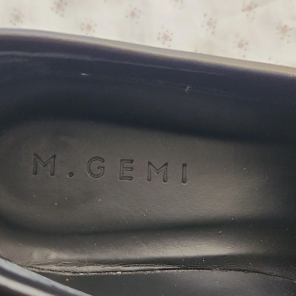 M.Gemi ELSA black/off-white croc embossed loafers sz 38/7.5