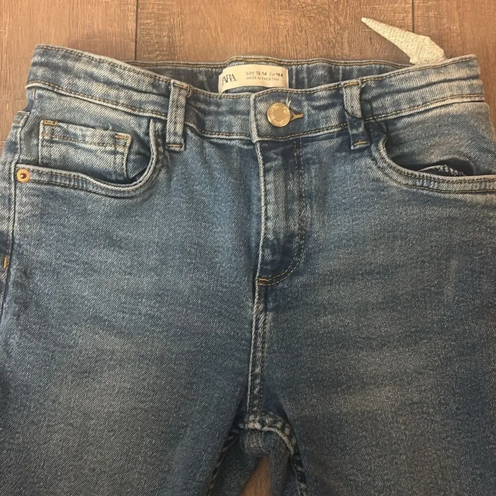 Ara these zara