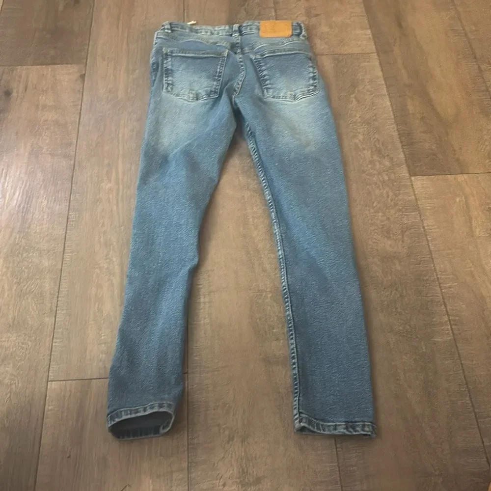 Ara these zara