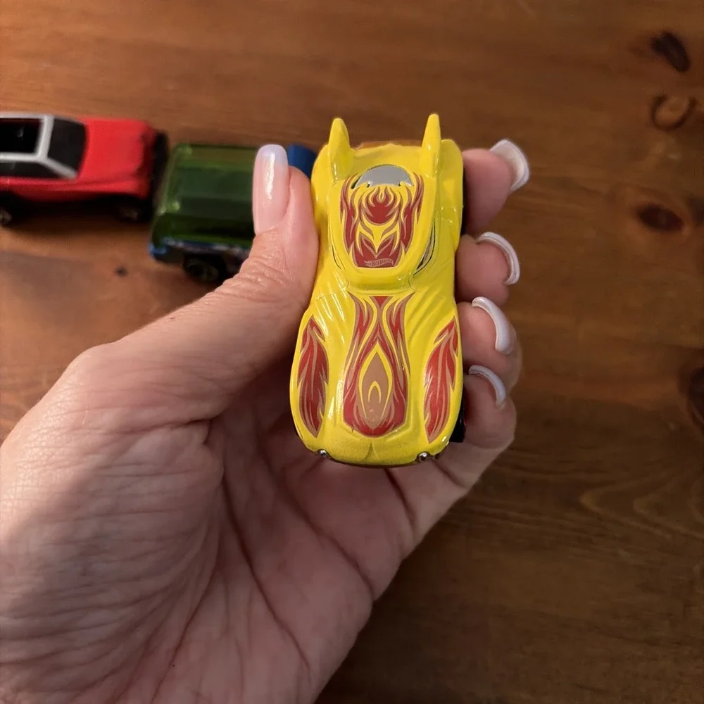 Hot Wheels preowned please