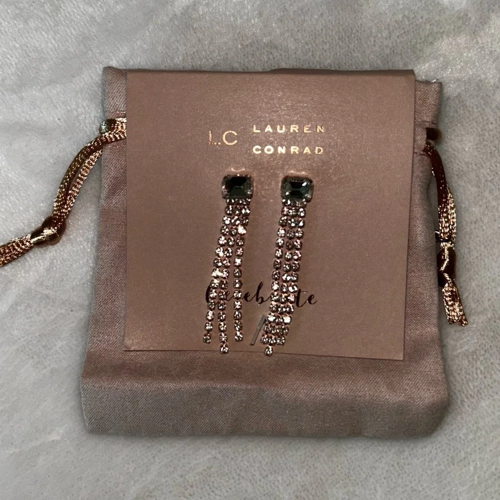 LC Lauren Conrad chic dangle