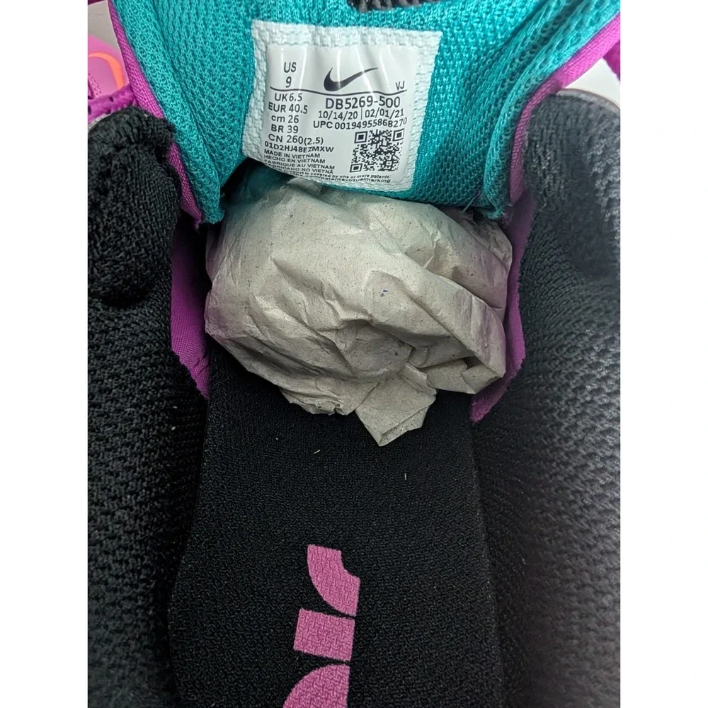 Nike women new